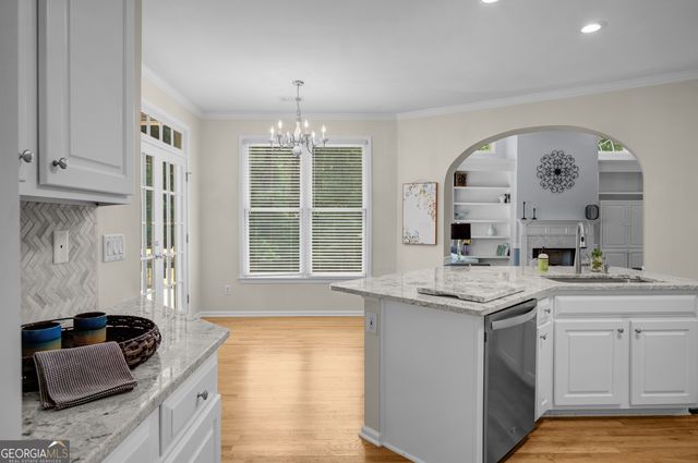 115 Stonehaven Drive, Fayetteville, GA 30215