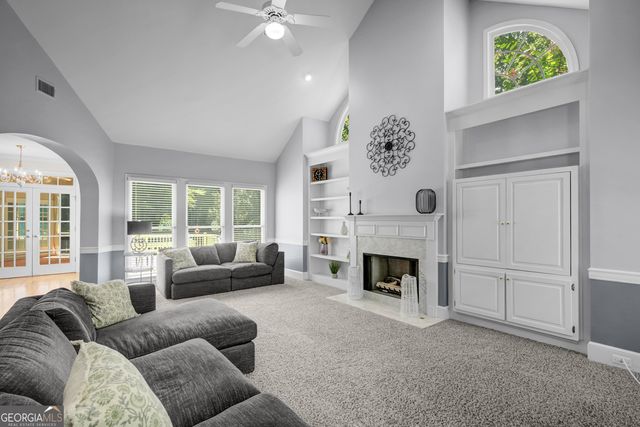 115 Stonehaven Drive, Fayetteville, GA 30215