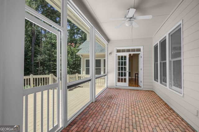 115 Stonehaven Drive, Fayetteville, GA 30215