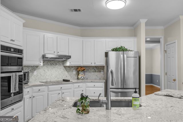 115 Stonehaven Drive, Fayetteville, GA 30215