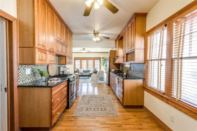 1909 N Gatewood Avenue, Oklahoma City, OK 73106