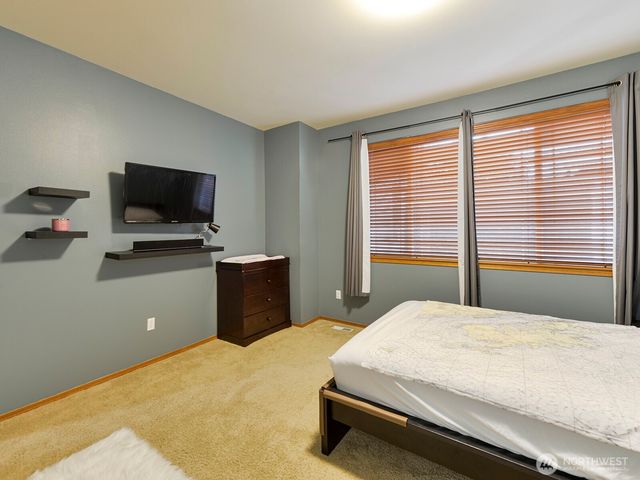 1108 Van Ogle Lane NW, Orting, WA 98360