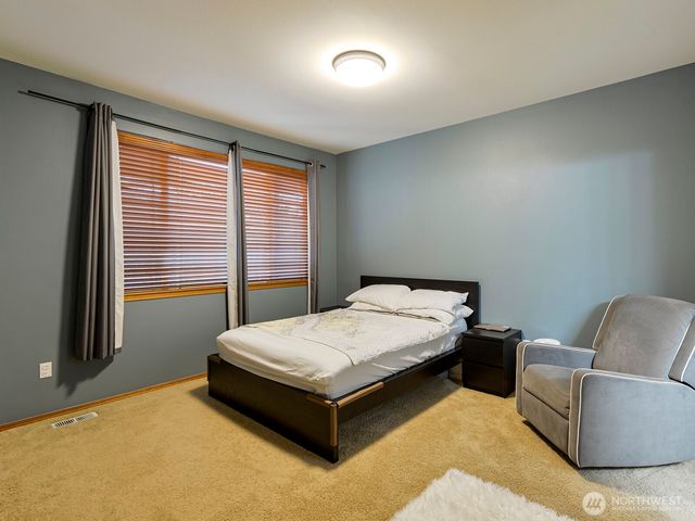 1108 Van Ogle Lane NW, Orting, WA 98360