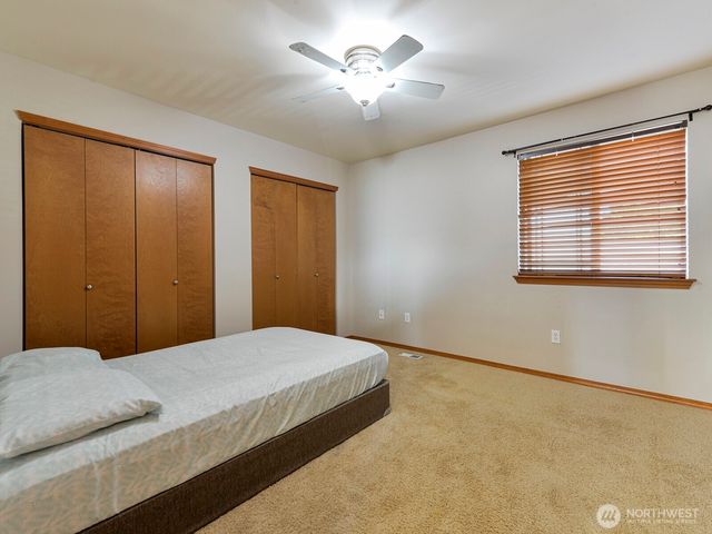 1108 Van Ogle Lane NW, Orting, WA 98360