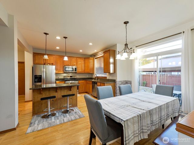 1108 Van Ogle Lane NW, Orting, WA 98360