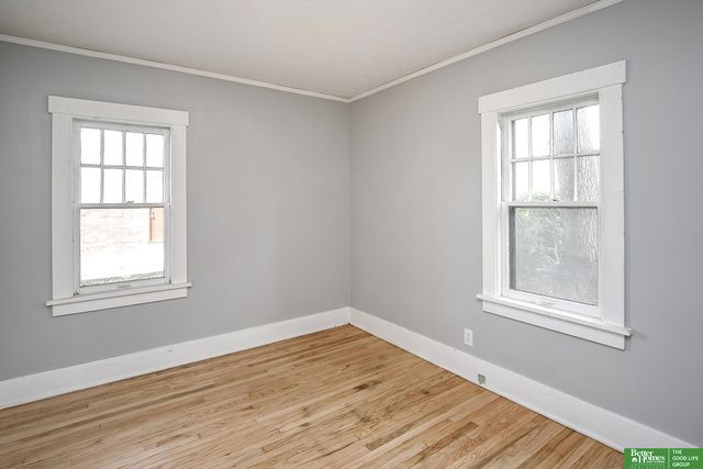 1112 S 60th Street, Omaha, NE 68106