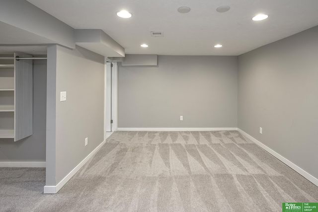 1112 S 60th Street, Omaha, NE 68106