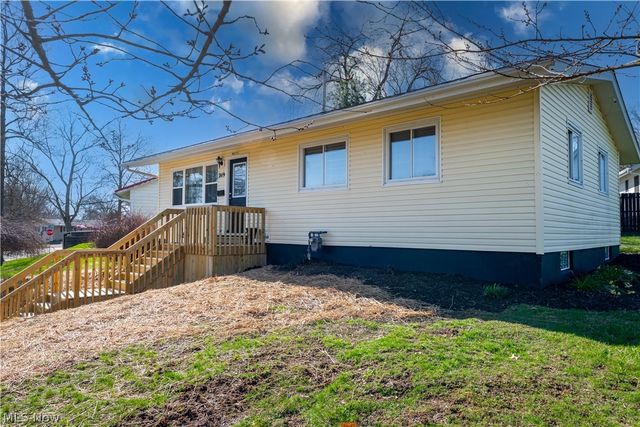 2119 Alden Avenue NW, Massillon, OH 44647