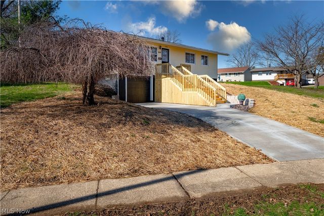 2119 Alden Avenue NW, Massillon, OH 44647