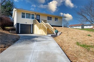 2119 Alden Avenue NW, Massillon, OH 44647