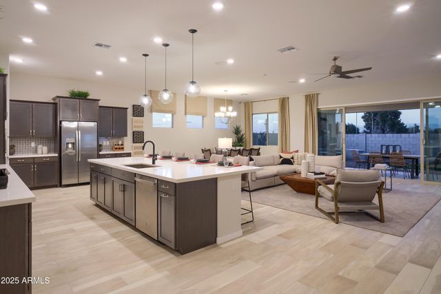 5035 W CAPISTRANO Avenue, Laveen, AZ 85339