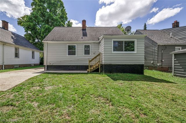 4369 Prasse Road, South Euclid, OH 44121