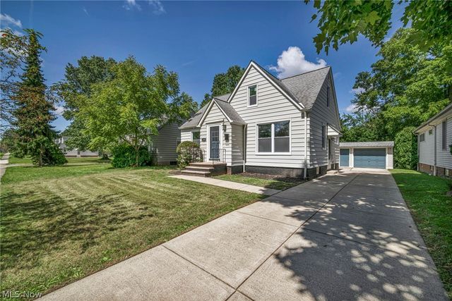 4369 Prasse Road, South Euclid, OH 44121