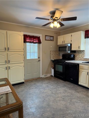 6525 Scherff Road, Orchard Park, NY 14127