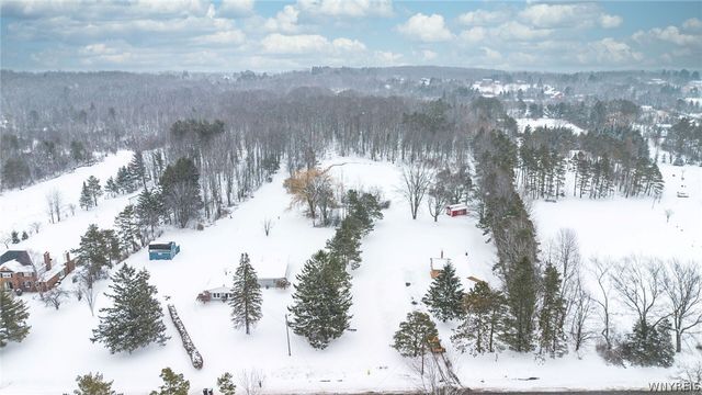 6525 Scherff Road, Orchard Park, NY 14127