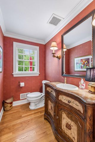 925 Brockton Lane N, Plymouth, MN 55447