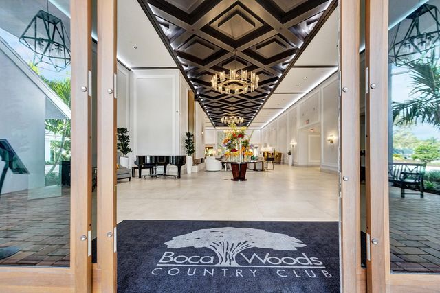 10270 Silver Lake Drive, Boca Raton, FL 33428