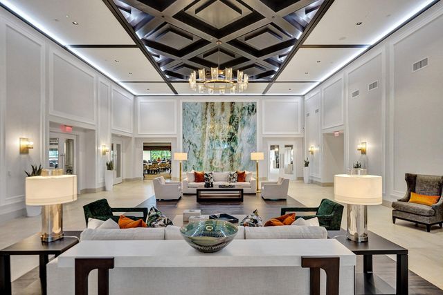 10270 Silver Lake Drive, Boca Raton, FL 33428