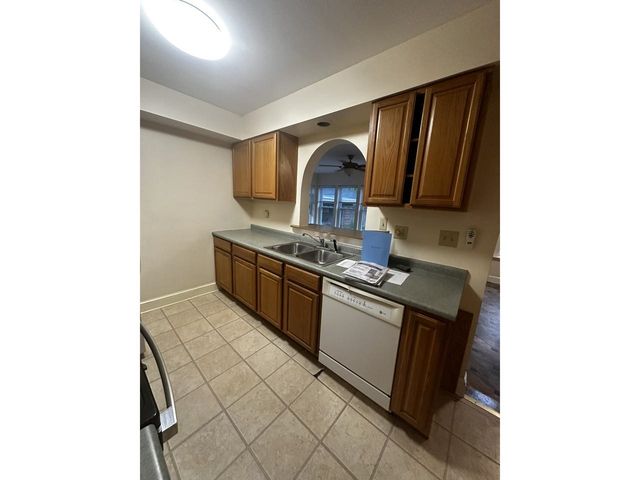 36 Blodgett Street, Burlington, VT 05401