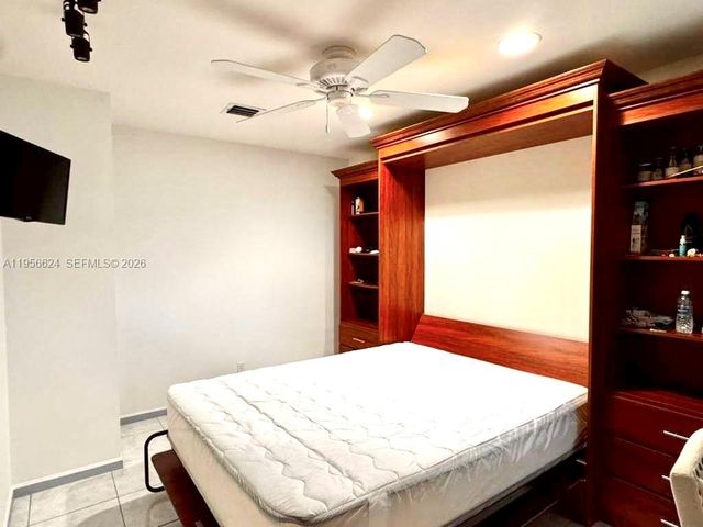 7131 Whitfield Ave, Boynton Beach, FL 33437