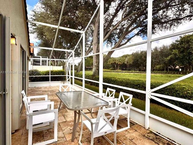 7131 Whitfield Ave, Boynton Beach, FL 33437