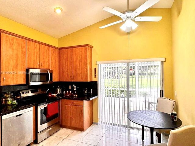 7131 Whitfield Ave, Boynton Beach, FL 33437
