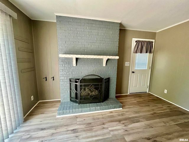 508 HILLCREST Street, Metropolis, IL 62960