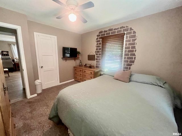 508 HILLCREST Street, Metropolis, IL 62960