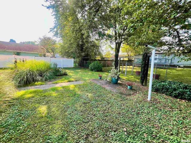 508 HILLCREST Street, Metropolis, IL 62960