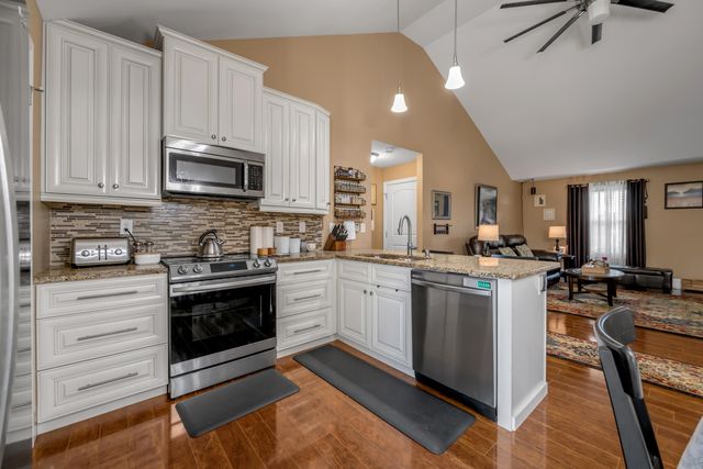 1909 Joseph Court, Lawrenceburg, KY 40342