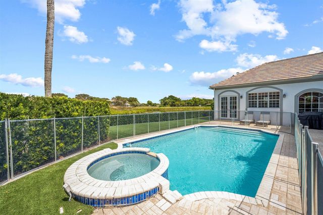 2377 Golf Brook Drive, Wellington, FL 33414