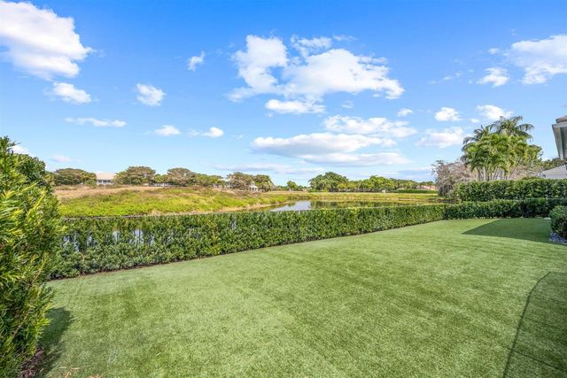 2377 Golf Brook Drive, Wellington, FL 33414