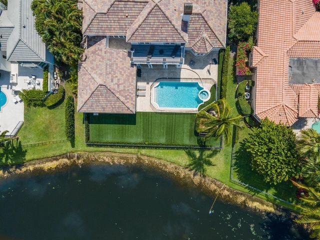 2377 Golf Brook Drive, Wellington, FL 33414