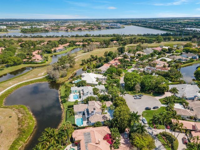 2377 Golf Brook Drive, Wellington, FL 33414