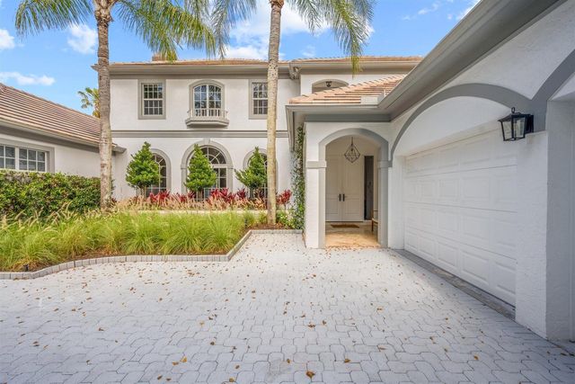 2377 Golf Brook Drive, Wellington, FL 33414