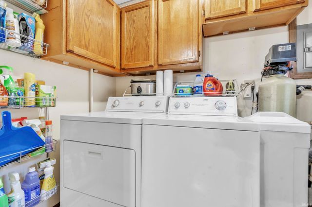 11930 E 690 S, Hudson, IN 46747
