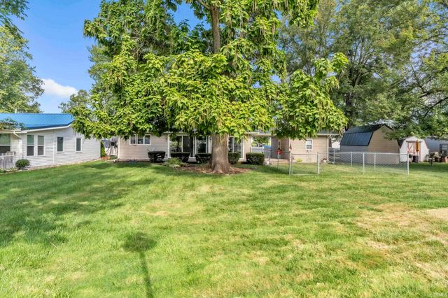 11930 E 690 S, Hudson, IN 46747