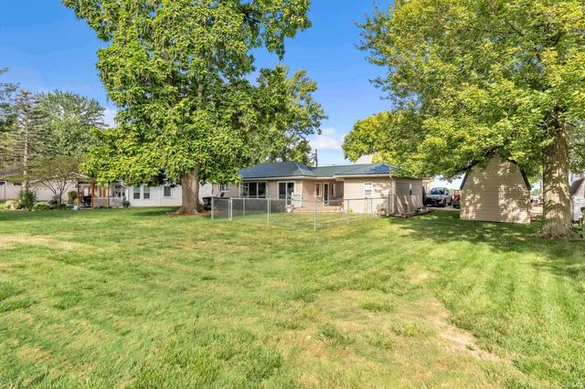 11930 E 690 S, Hudson, IN 46747