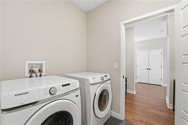 1024 Branchwood Lane, Raymore, MO 64083