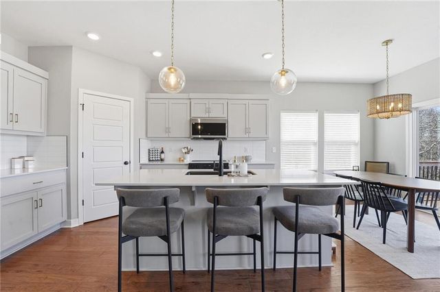 1024 Branchwood Lane, Raymore, MO 64083