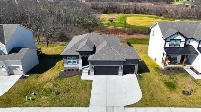 1024 Branchwood Lane, Raymore, MO 64083