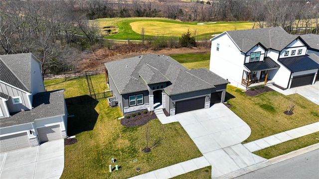 1024 Branchwood Lane, Raymore, MO 64083