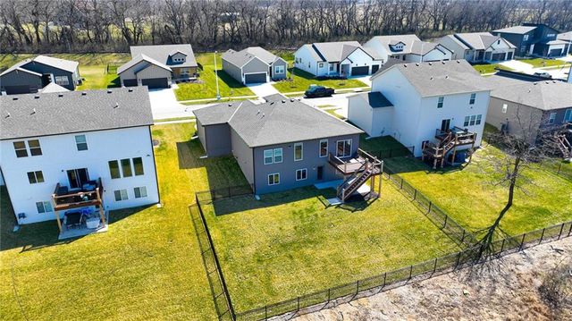 1024 Branchwood Lane, Raymore, MO 64083