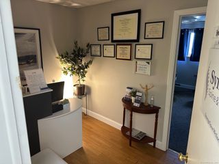 1100 New Britain Avenue 206, West Hartford, CT 06110