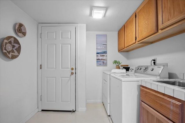 1823 June Marie Court, Hayward, CA 94541