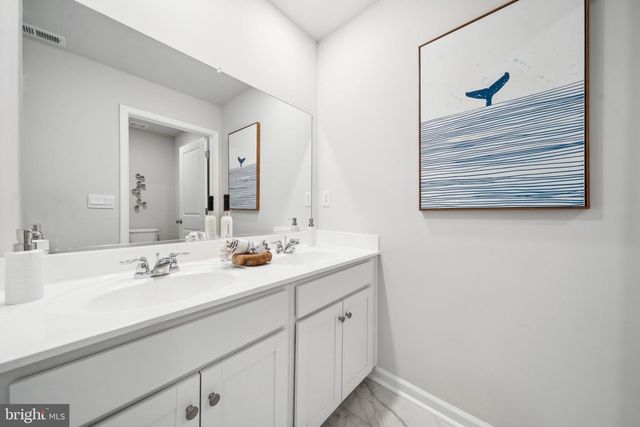 8685 THOMAS JEFFERSON WAY, Gloucester, VA 23061