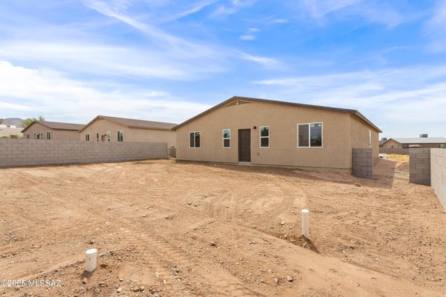 179 S Montgomery Avenue, Corona De Tucson, AZ 85641