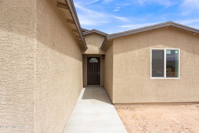 179 S Montgomery Avenue, Corona De Tucson, AZ 85641
