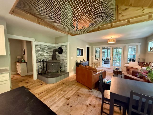 15 Gale Road, Andover, NH 03216