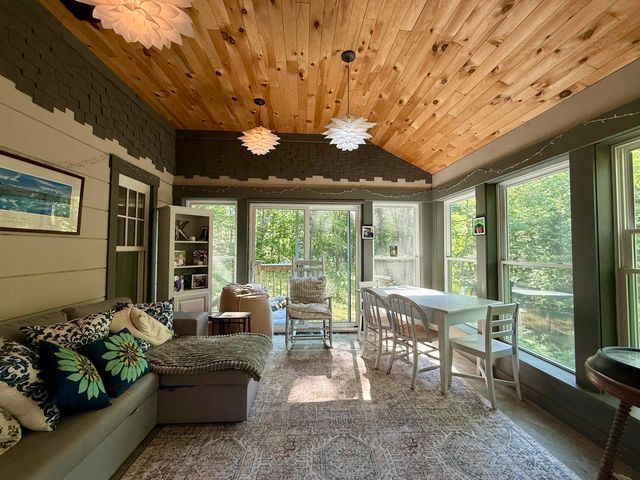 15 Gale Road, Andover, NH 03216